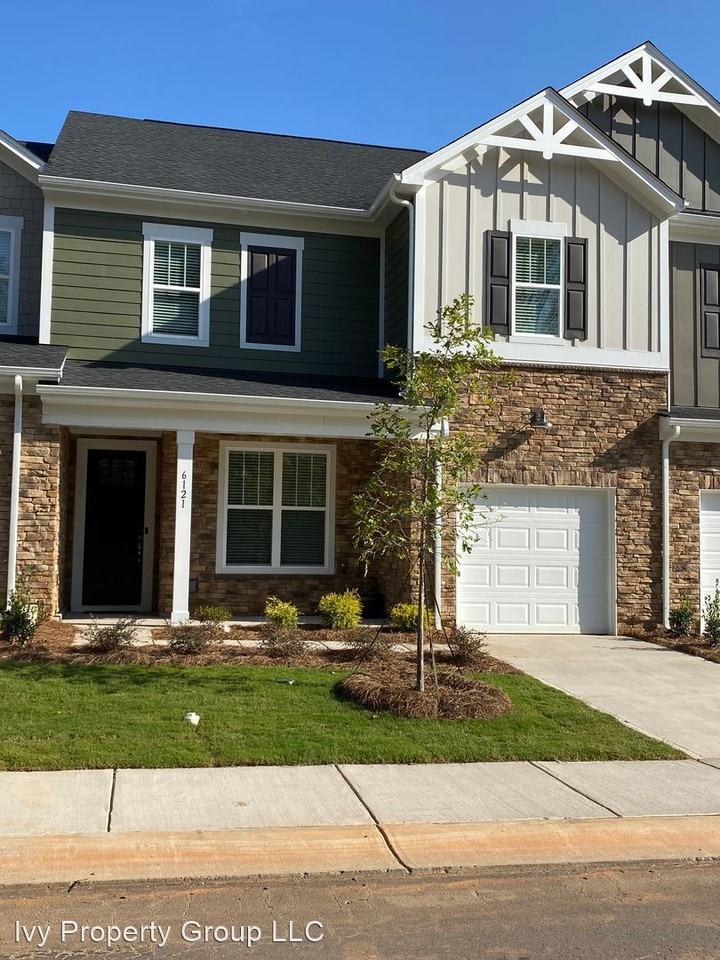 6121 Snowy Egret Ave, Charlotte, NC 28214 3 Bedroom House for 2,150