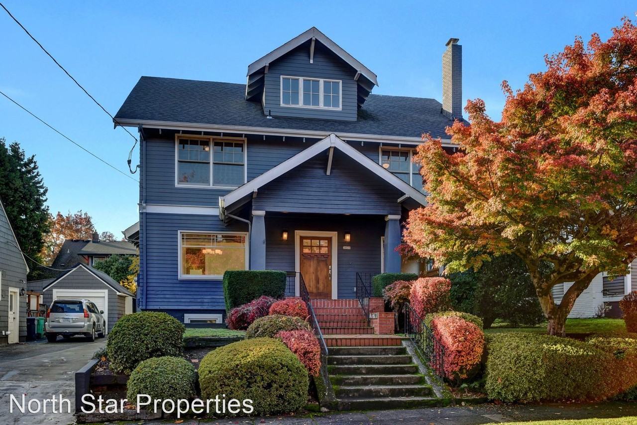 2835 Ne 28th Ave - Photo 2 of 48