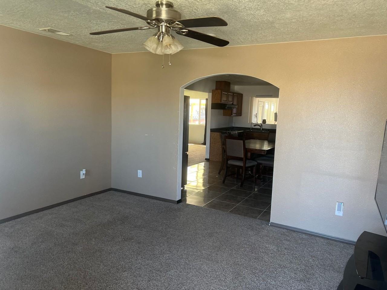 404 S 20th St - Photo 2 of 15