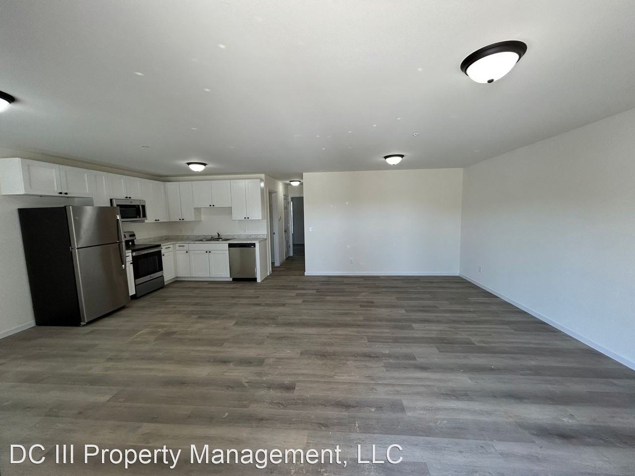 231 Quail Run Drive - Photo 3 of 13