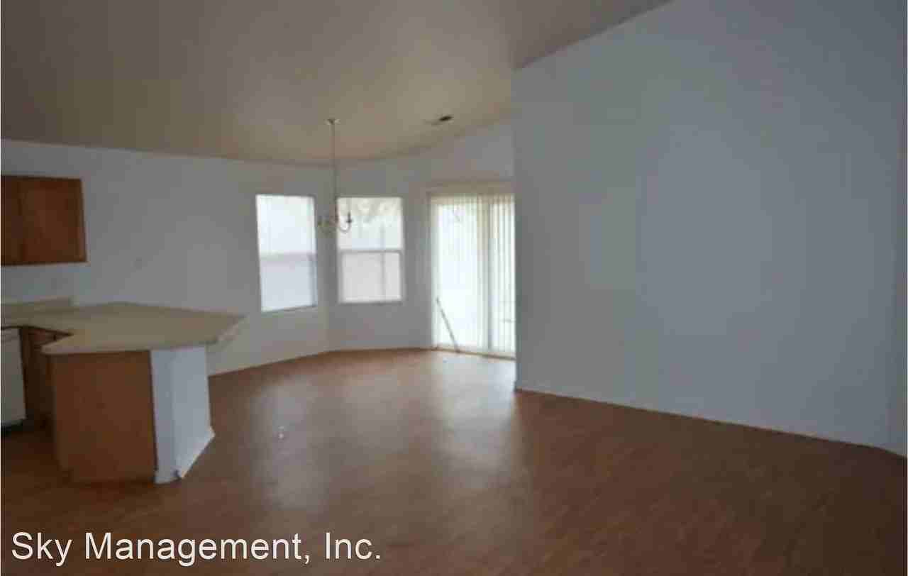 2400 Sun Gate Trl Sw - Photo 3 of 19