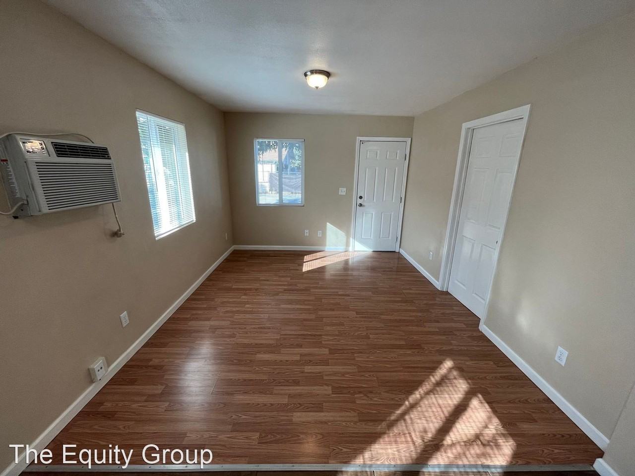 70 East Yates Ave - Photo 2 of 11