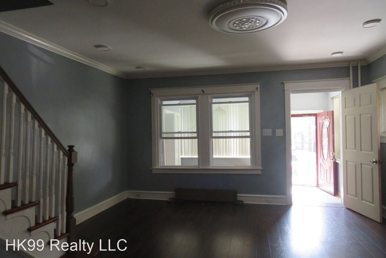 7032 Walker St - Photo 2 of 16