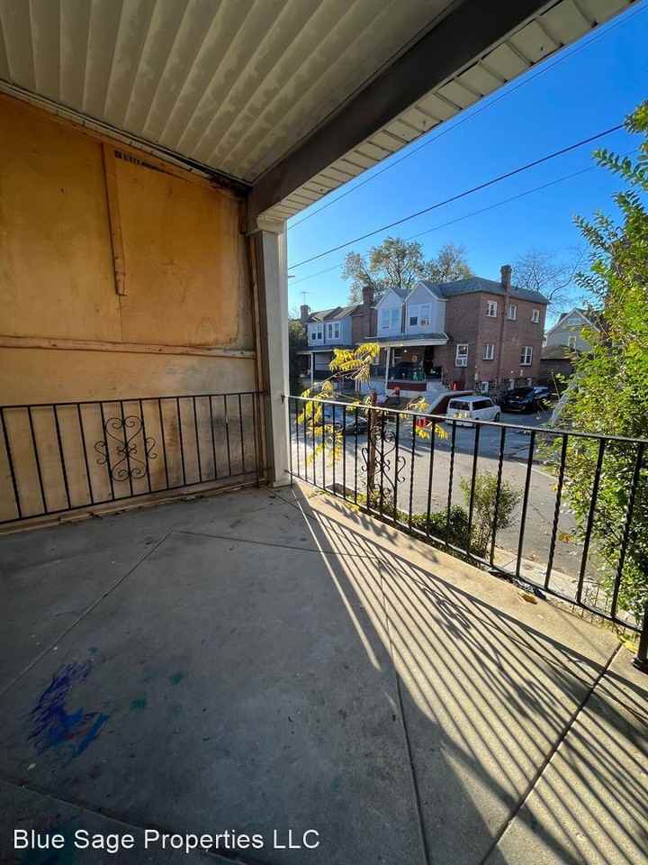 151 Laurel Rd - Photo 2 of 22