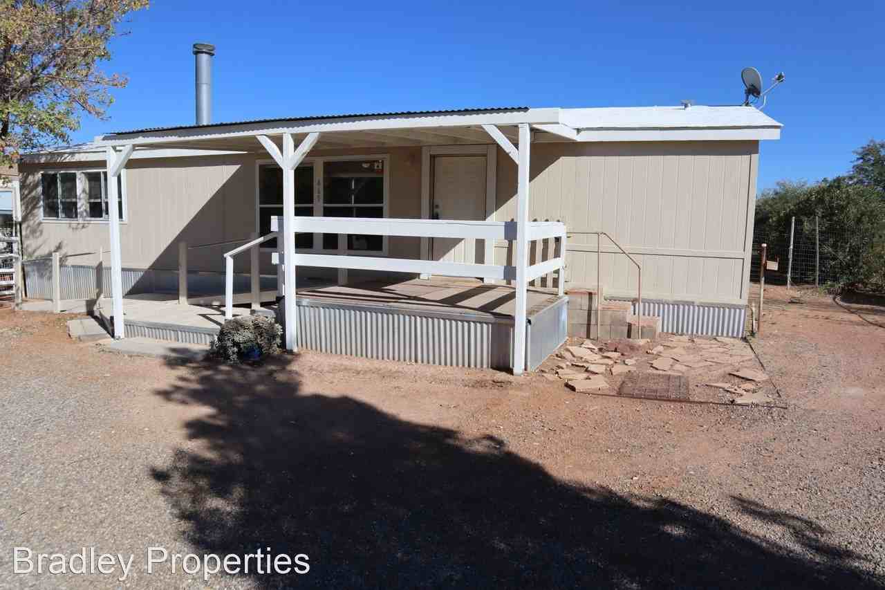 465 N Mountain View Rd - Photo 2 of 28