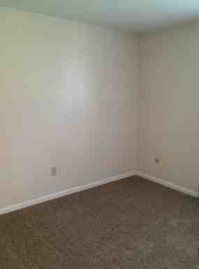 609 Pool Ave - Photo 3 of 8
