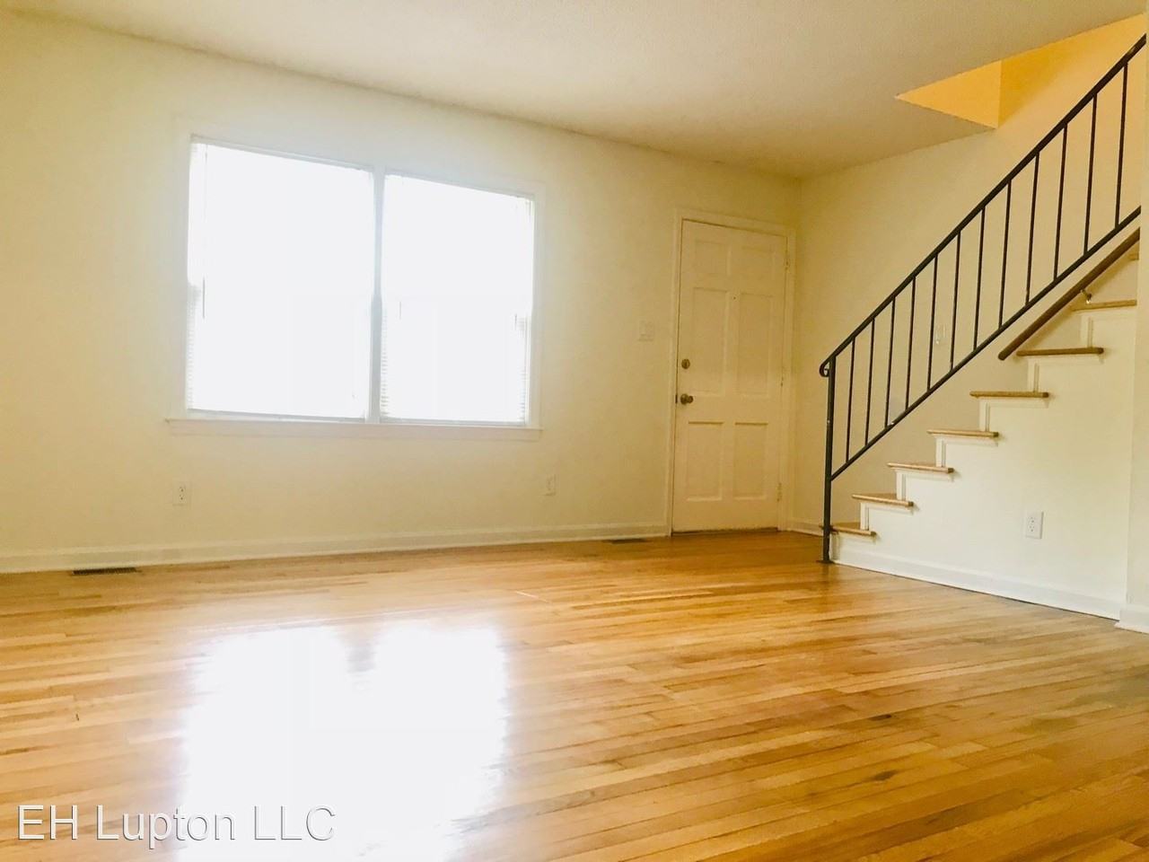 3801 Lupton Circle - Photo 3 of 20