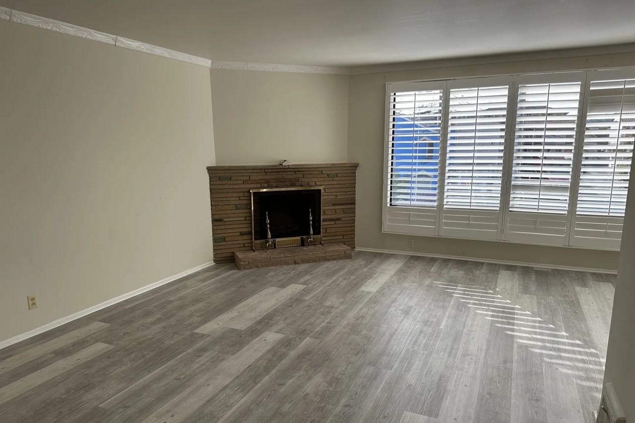 61 Valley St - Photo 2 of 14