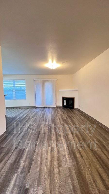 6305 Chapel Hill Blvd #H101 - Photo 2 of 17