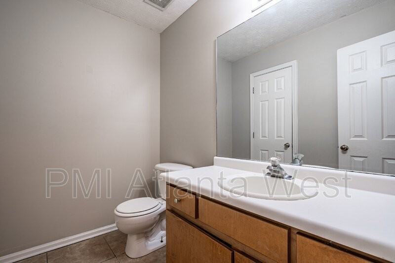 10266 Stone St Nw #B - Photo 7 of 26