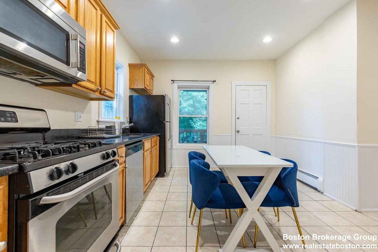 62 Hillside St #3 - Photo 2 of 10