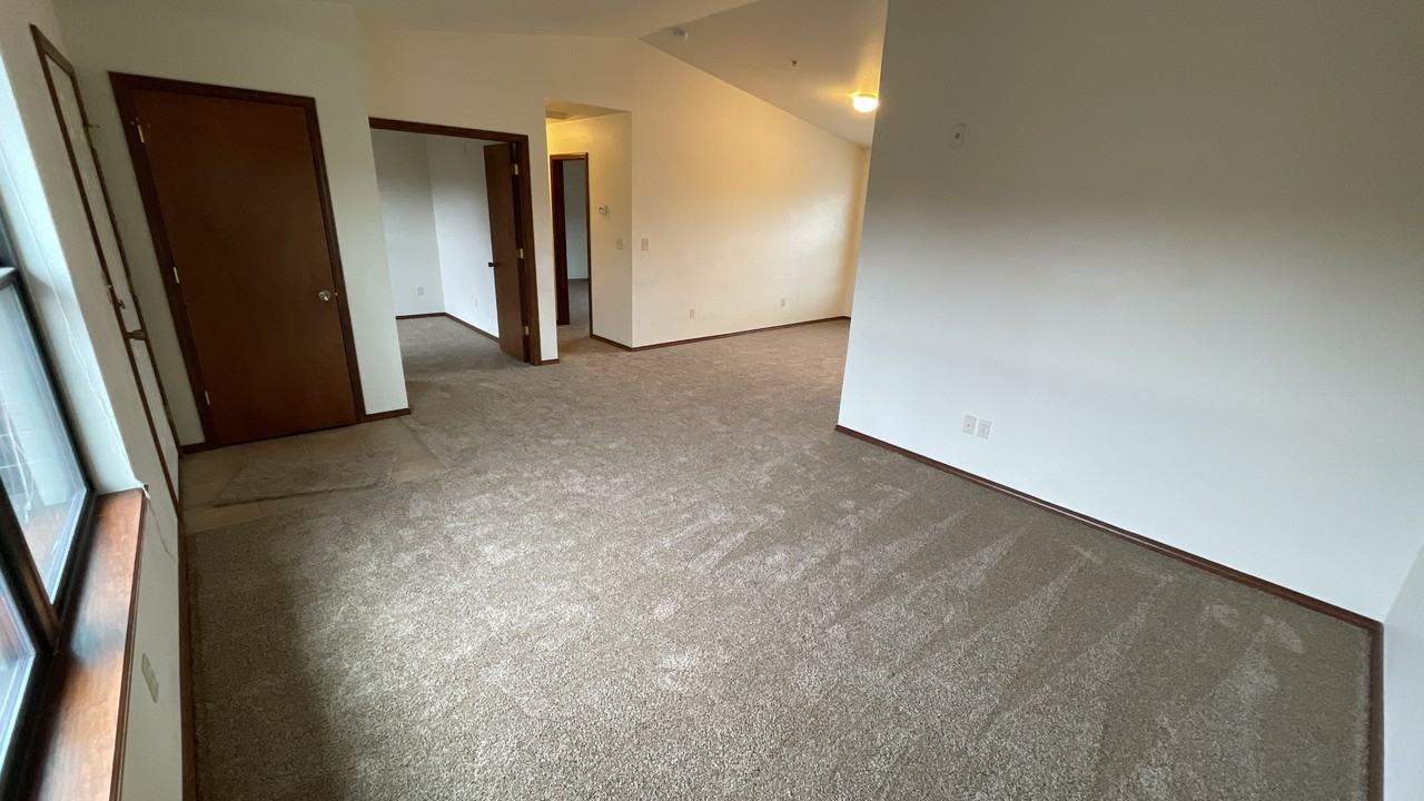 2280 Stepping Stones Way - Photo 2 of 10