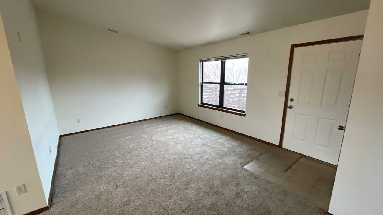 2280 Stepping Stones Way - Photo 3 of 10