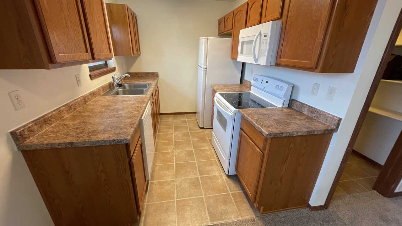 2280 Stepping Stones Way - Photo 5 of 10