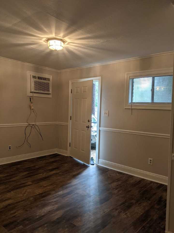 506 S 18th Ave - Photo 2 of 12