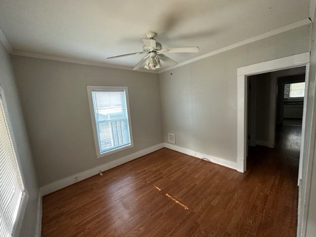 2105 Anderson St #B - Photo 3 of 8