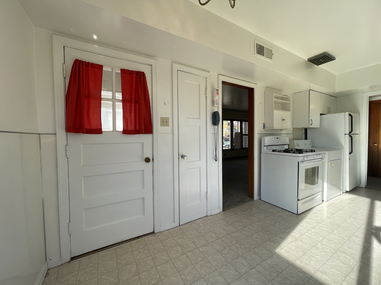 2157 35th St #A - Photo 2 of 13