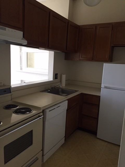 15 Charter Oak Place #2c - Photo 2 of 3