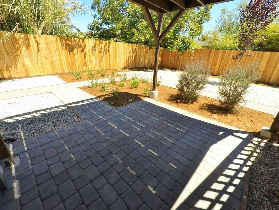 1007 62nd St #D - Photo 6 of 10