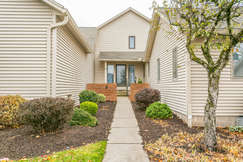 6 Greenwood Park - Photo 2 of 43