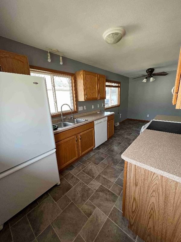 1116 Buchanan St - Photo 2 of 22