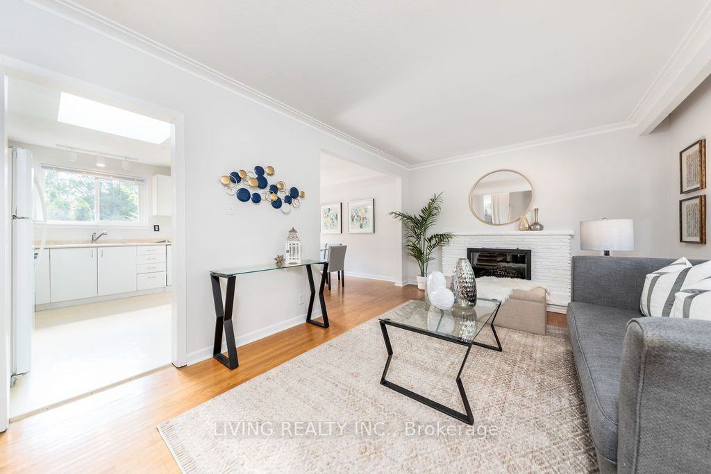 12 Alanadale Avenue - Photo 2 of 6