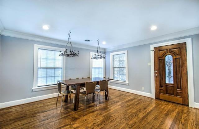 404 N Oak Cliff Blvd - Photo 3 of 21