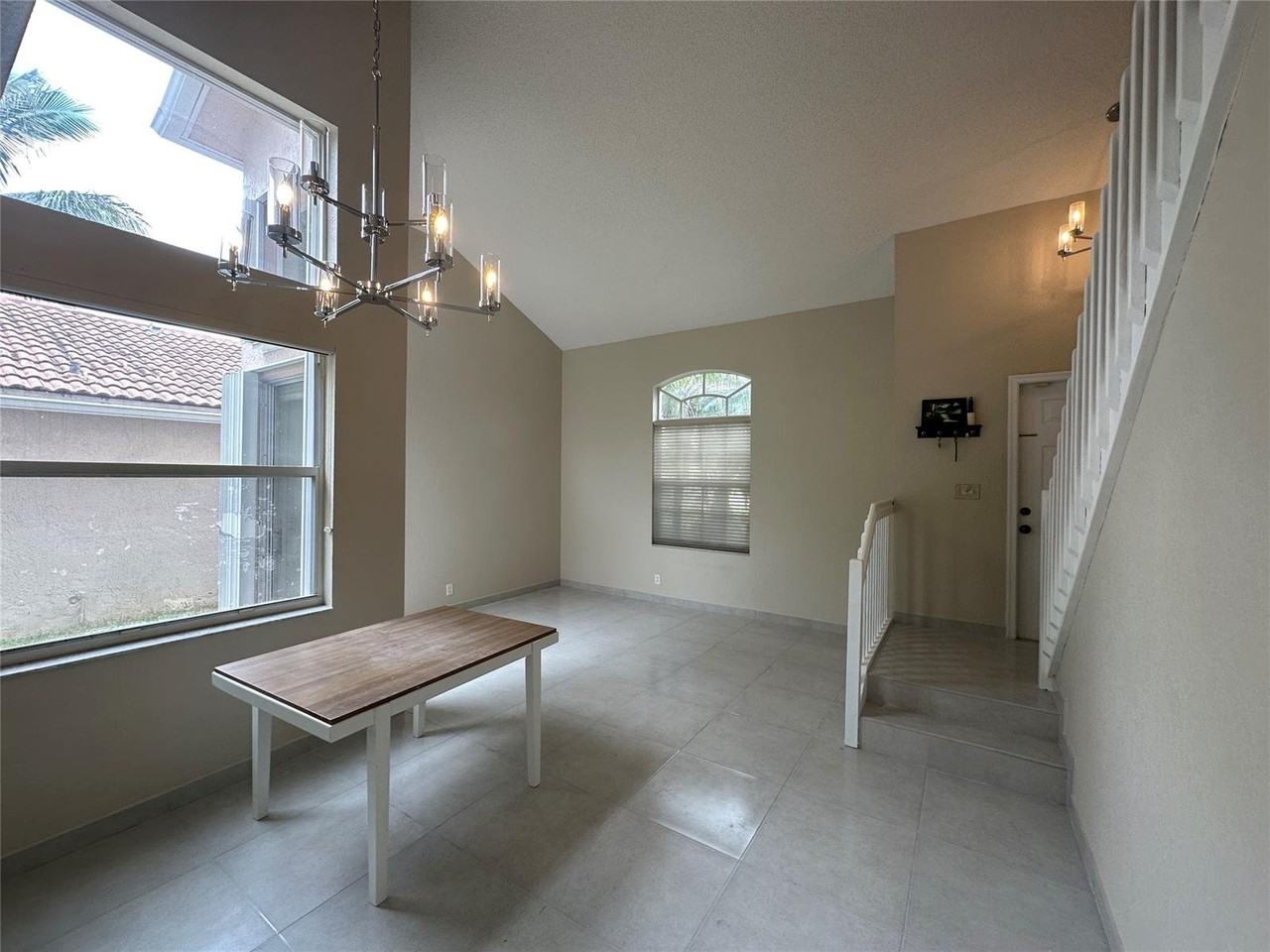 4531 Nw 60th Ln - Photo 3 of 8