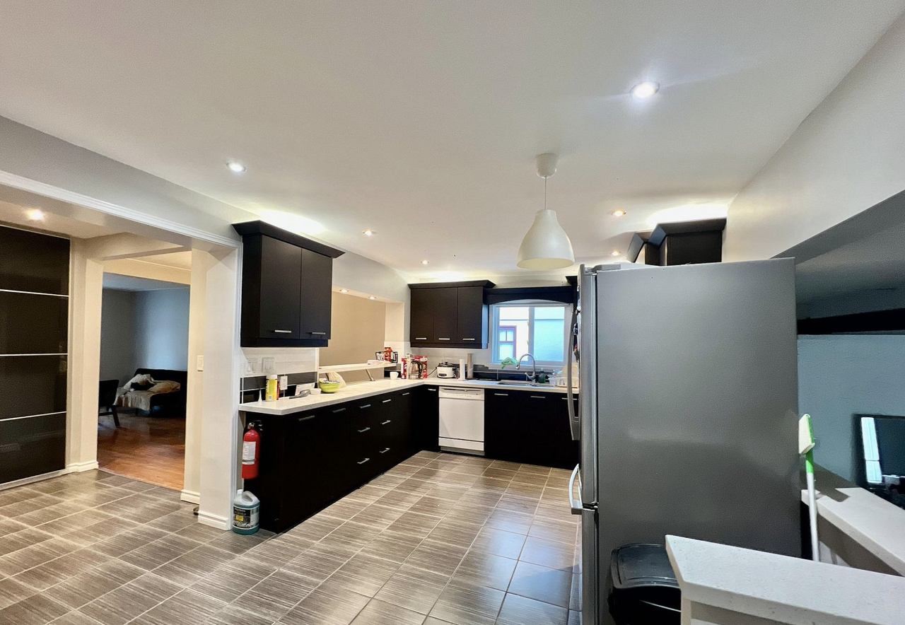 30 Ivordale Crescent - Photo 2 of 6