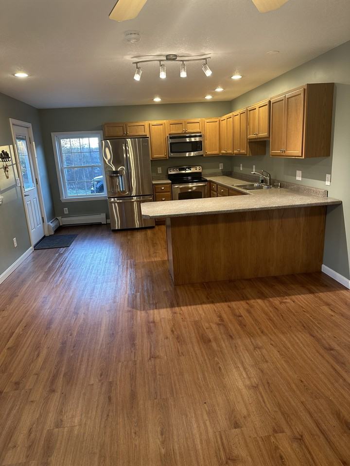 1076 Clinton Avenue - Photo 2 of 15