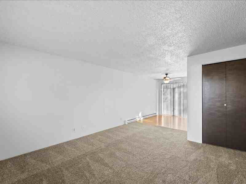 224 W 21st Ave #C - Photo 3 of 14