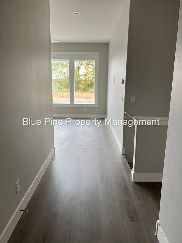 4211 Ventura Ave - Photo 3 of 19