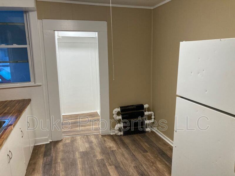 431 W State St #2 - Photo 2 of 18