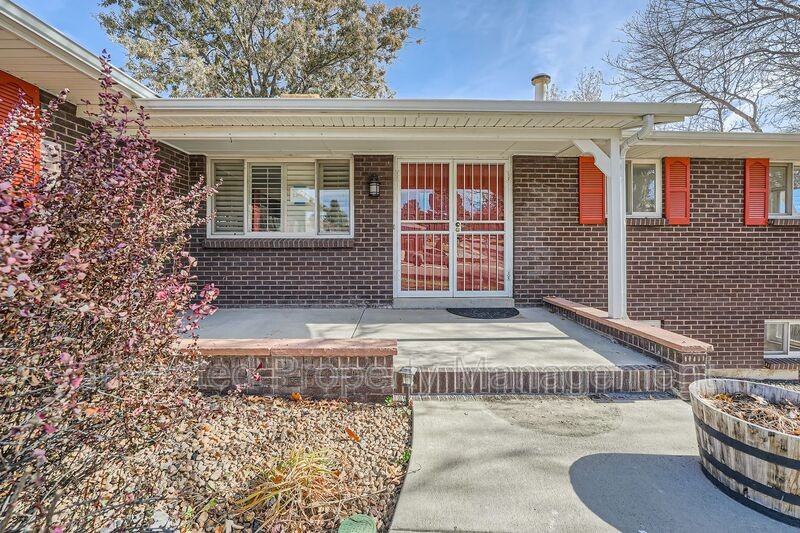 3622 Simms St - Photo 3 of 31