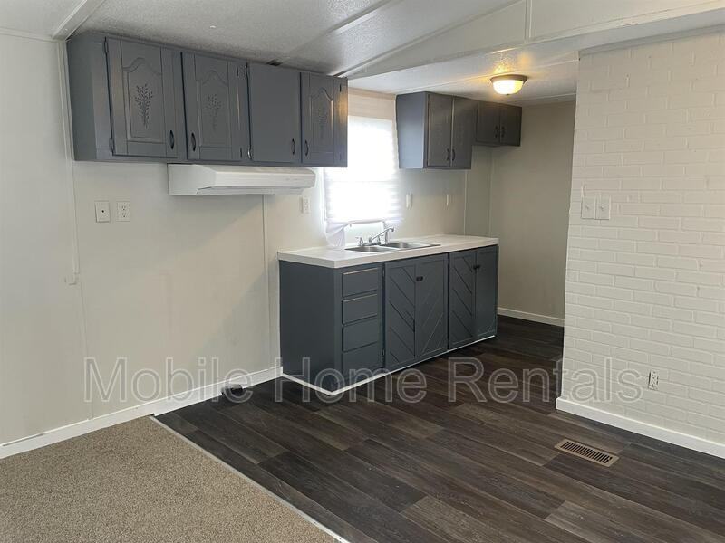 55 Wounded Knee Dr - Photo 2 of 8