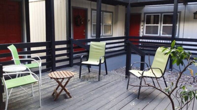 1171 16th Ave S #T - Photo 2 of 17