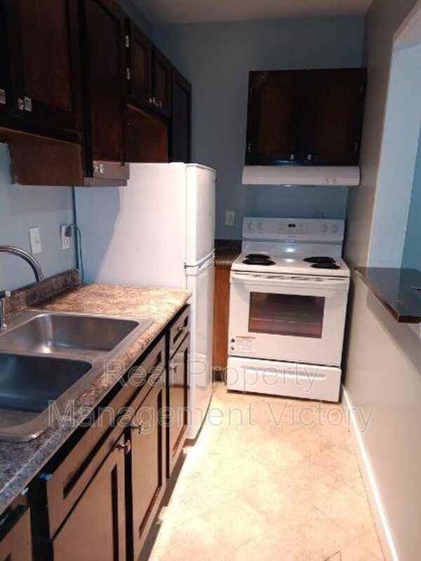 1171 16th Ave S #T - Photo 4 of 17