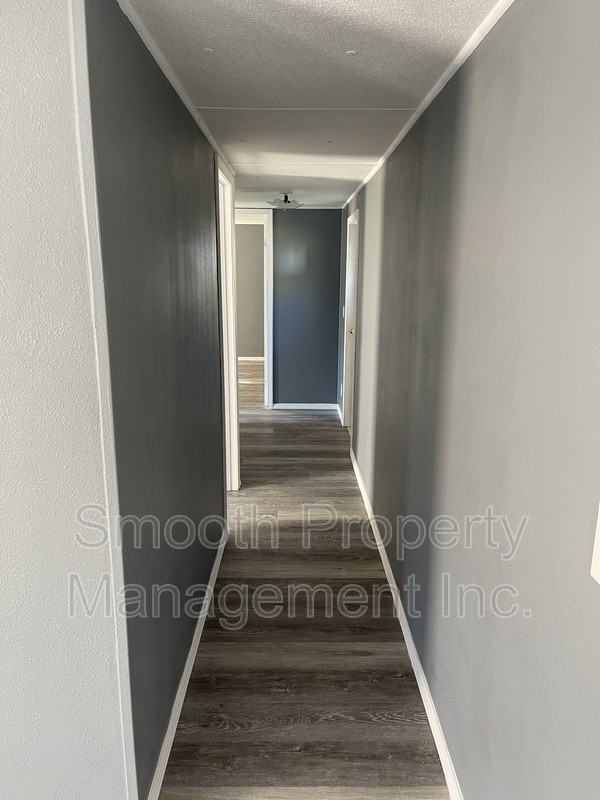 7823 Fleetwood Dr - Photo 3 of 6