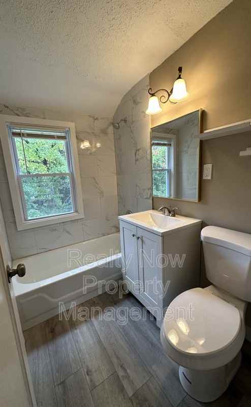 1470 E 248th St - Photo 3 of 5