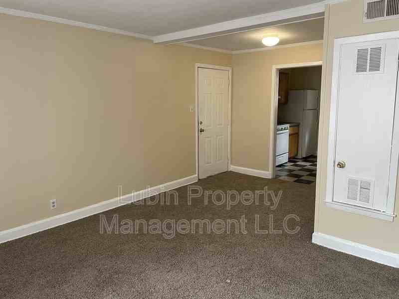 1434 Lapaloma Cir - Photo 3 of 5