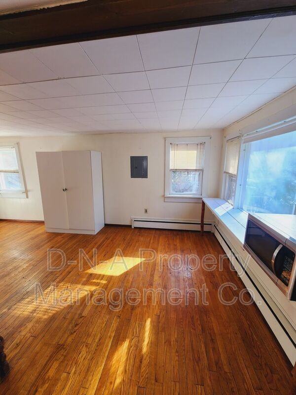 873 Lower Swiftwater Rd #201 - Photo 4 of 10