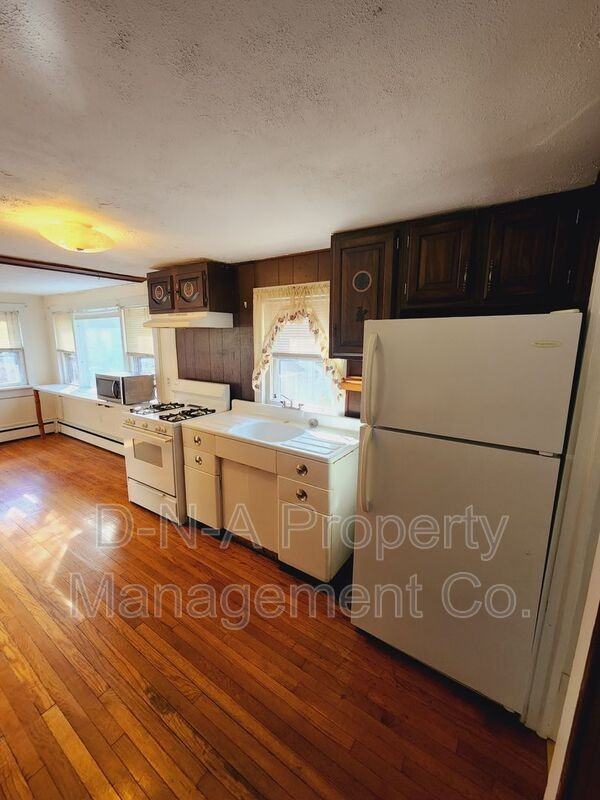 873 Lower Swiftwater Rd #201 - Photo 6 of 10