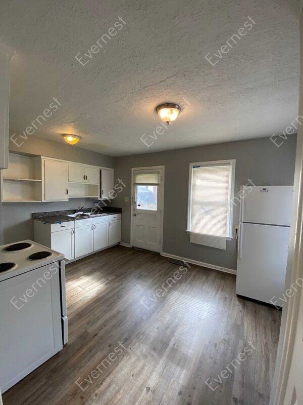 2817 Vanderberg Ave - Photo 3 of 23