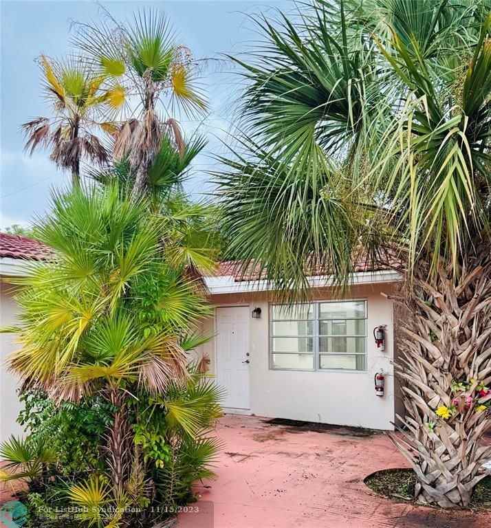 1140 Ne 24th Ave 2, Pompano Beach, FL 33062 1 Bedroom Apartment for