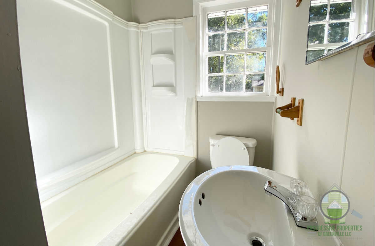 202 Orders St #1 - Photo 5 of 8