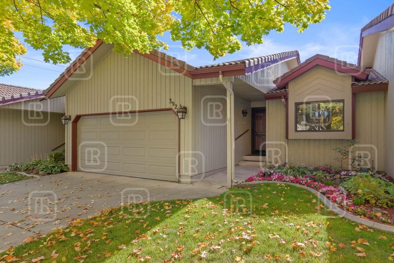 3926 S Alder Cir #1