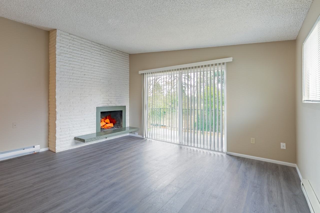 8109 240th St Sw #2 - Photo 3 of 18