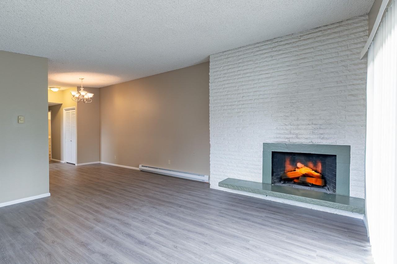 8109 240th St Sw #2 - Photo 4 of 18