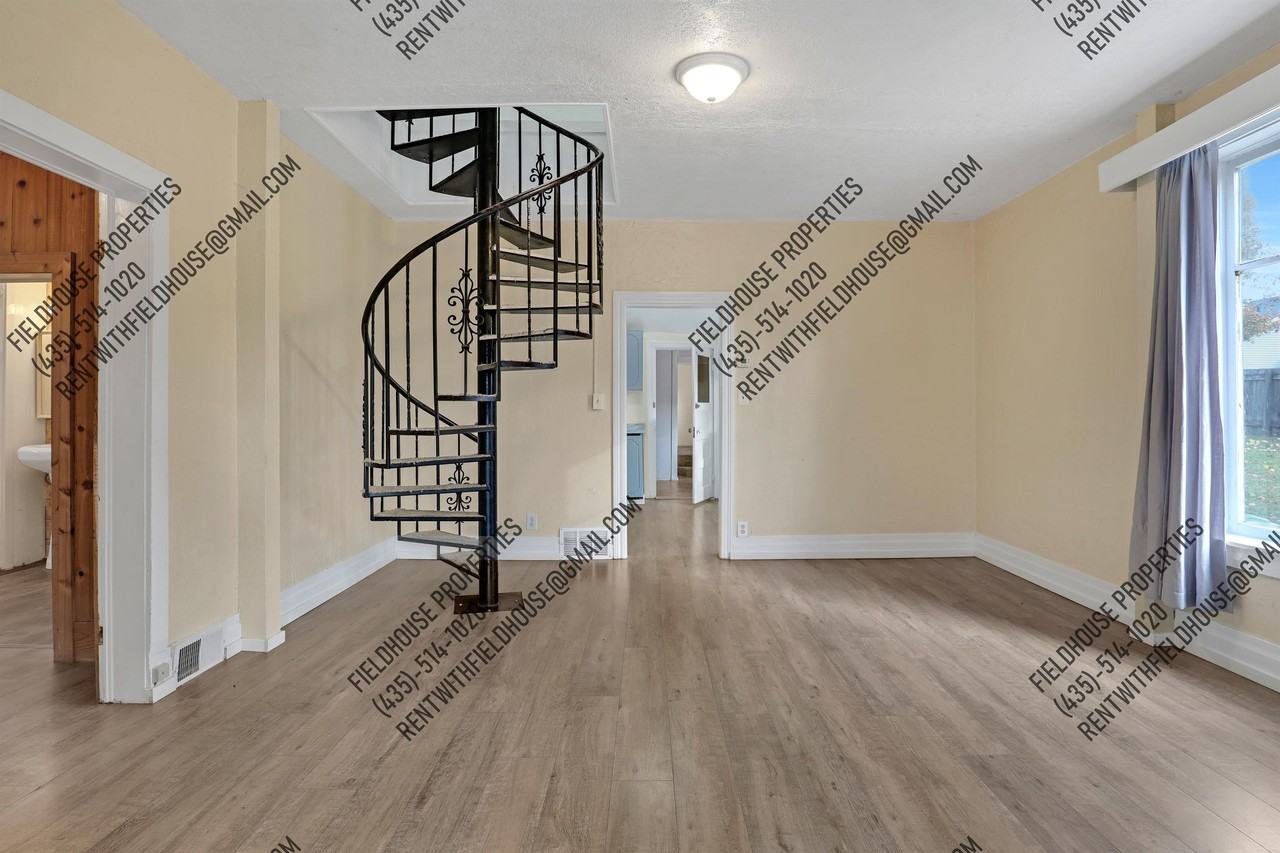340 N 300 E #1 - Photo 3 of 23