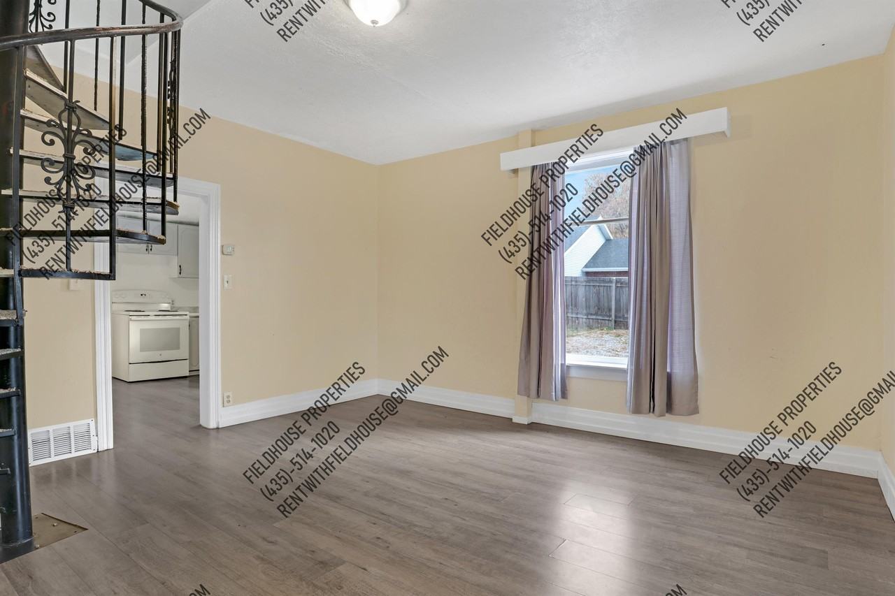 340 N 300 E #1 - Photo 4 of 23